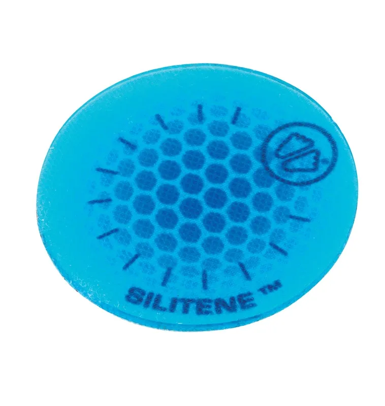 Protège-cheville rond bleu avec motif en nid d'abeille et logo. Inscription "SILITENE" sur le bord inférieur.