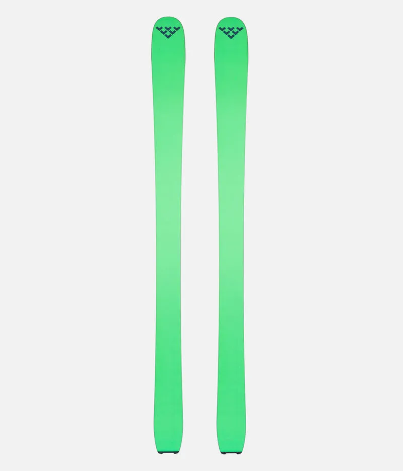 Deux Navis Freebird Ski vertes avec logo, prises côte à côte sur fond blanc, de haut en bas.