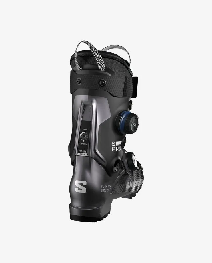 Vue détaillée d'une chaussure de ski noire Salomon S Pro 120 avec des accents bleus et des bandes texturées.