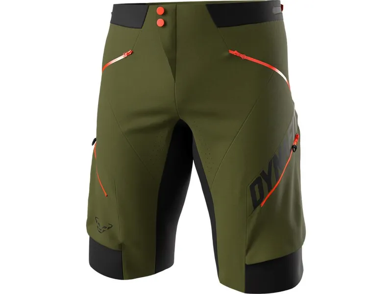 Wintermoos-farbene Dynafit Ride Dynastretch Shorts für Herren. Cargotaschen mit Reißverschlüssen und reflektierenden Details.