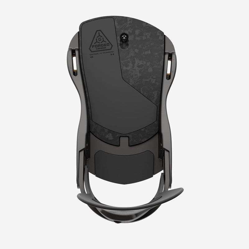 Schwarze Atlas PRO Bindung Schwarze Union Atlas PRO Snowboardbindung, Frontansicht. Forged Carbon Detail oben.