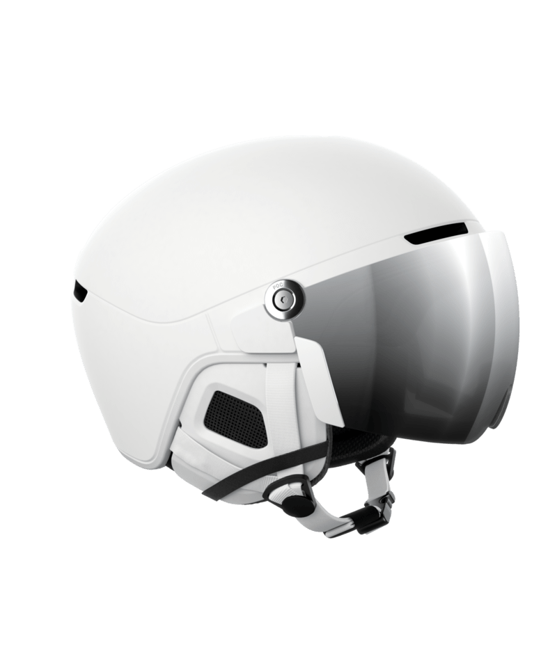 Weißer Skihelm mit integriertem, silbernem Visor von POC, seitliche Ansicht. Kinnriemen sichtbar.