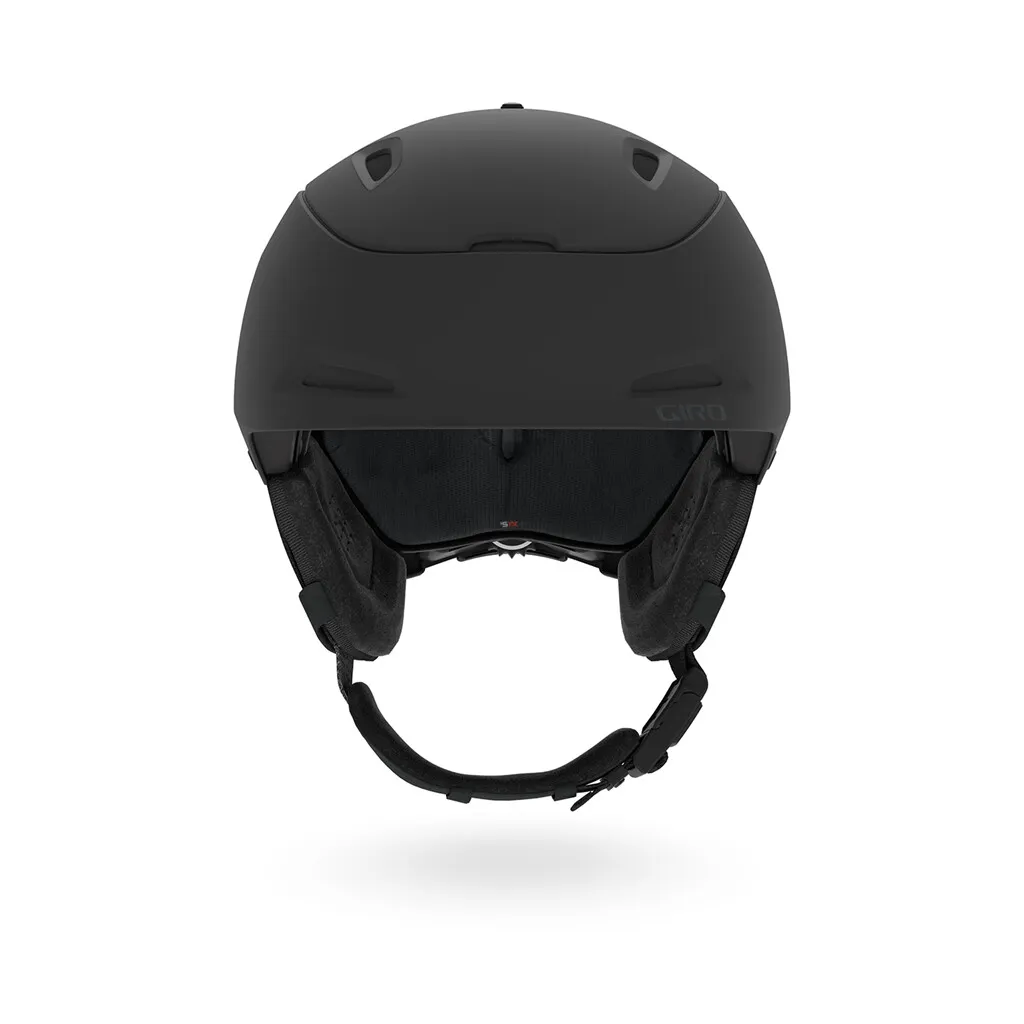 Frontansicht des mattschwarzen Giro Range MIPS Skihelms mit Ohrenpolstern und Kinnriemen.