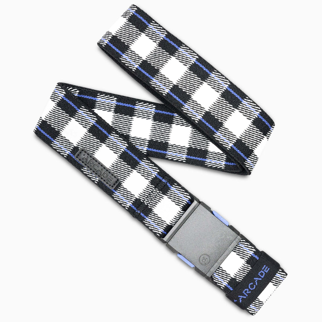 Ceinture tressée Cobalt Ceinture tressée Arcade Plaid, Cobald Black, avec boucle grise sur fond blanc.