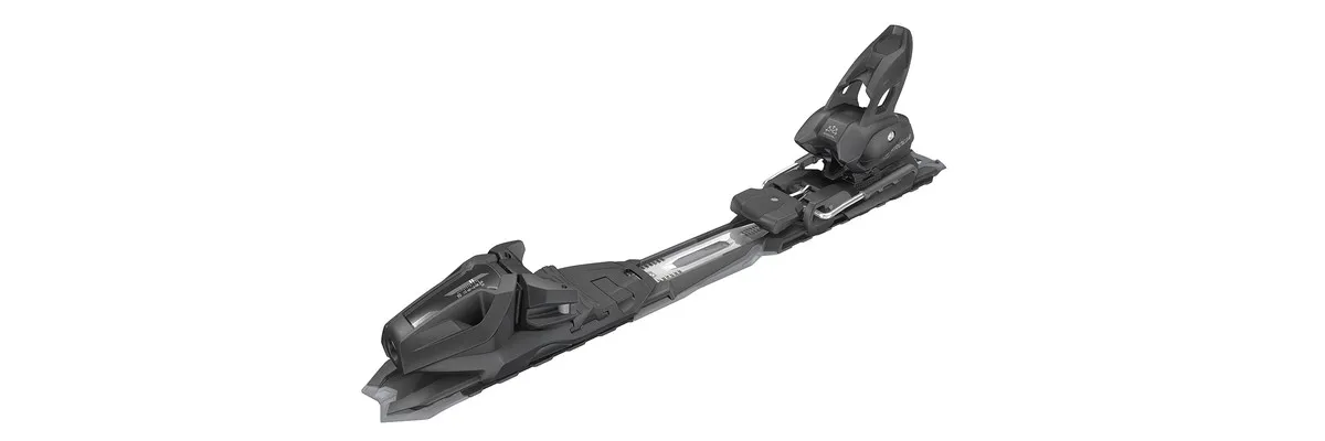 Dunkelgraue Ski-Bindung Tyrolia PRD12 GW für Allmountain Ski mit Vorder- und Hinterbacken.