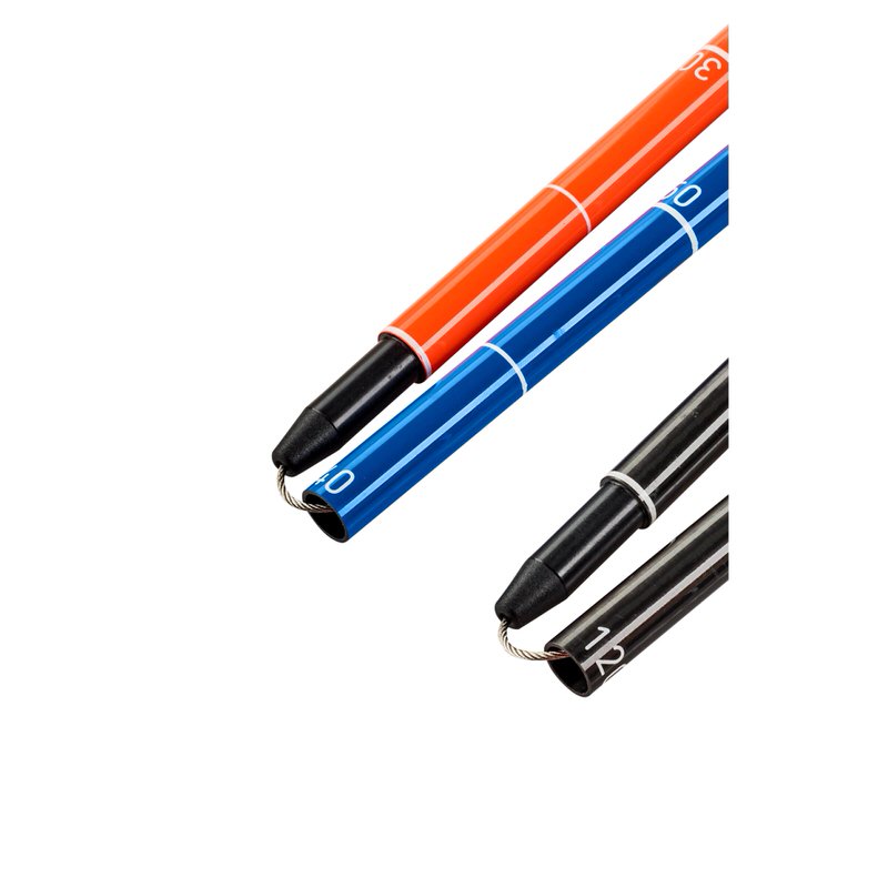 Nahaufnahme von drei Ortovox Carbon 280+ PFA Sonden in Orange, Blau und Schwarz mit Tiefenmarkierungen.