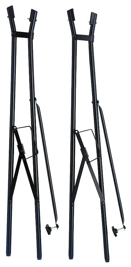 Zwei schwarze, faltbare Toko Legs für Cross Country Profile, die aufrecht stehen.