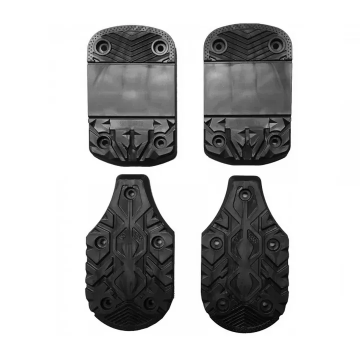 Semelles noires Nordica Machine Standard, jeu de quatre pièces, dessus et dessous.
