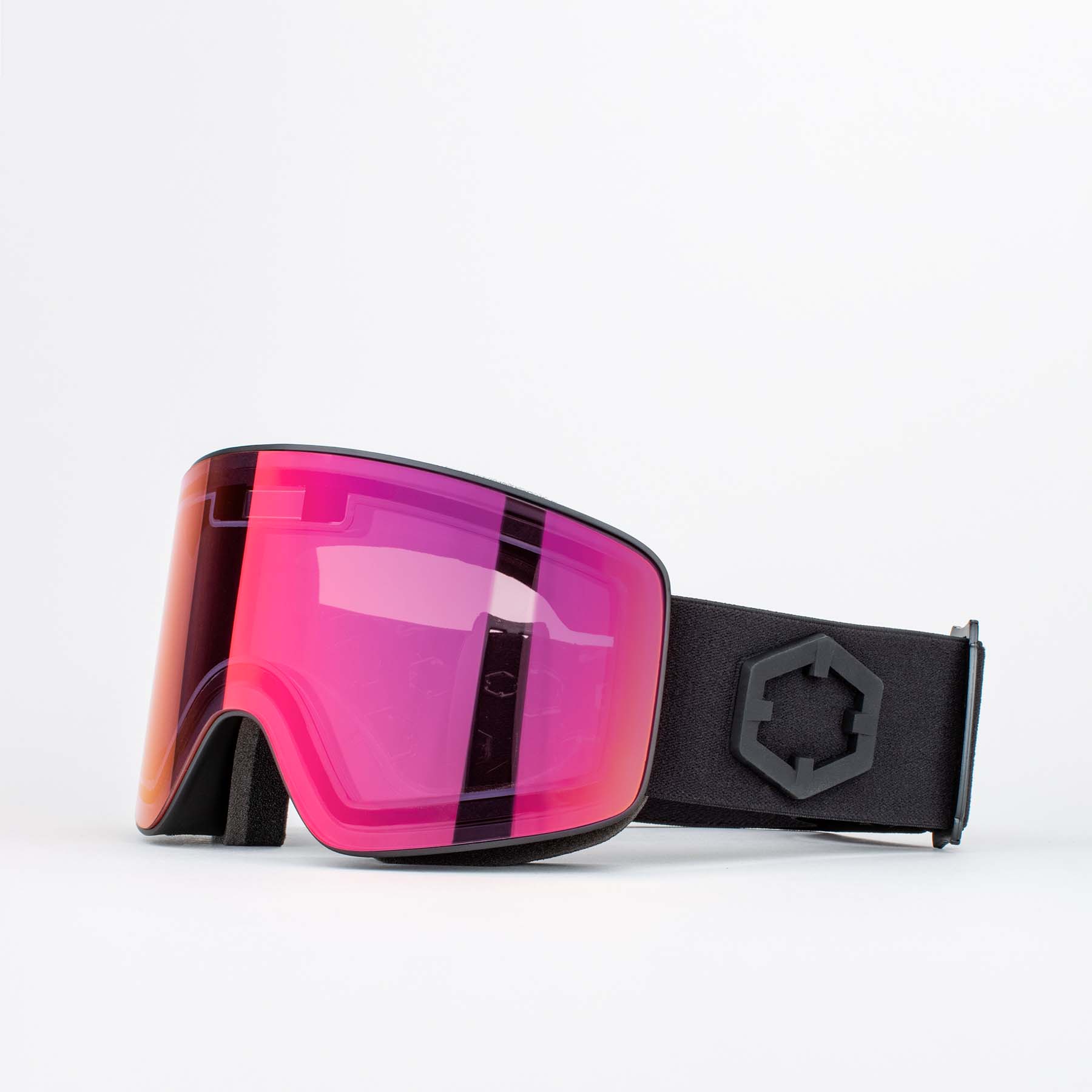 Lunettes de ski Electra 2, lentille iridée rouge, monture et bandeau noirs, vue détaillée sur fond clair.