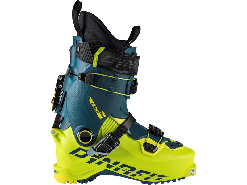 Dynafit Radical Pro Schuh Ein Dynafit Radical Pro Tourenskischuh in Gelb und Petrol von der Seite.