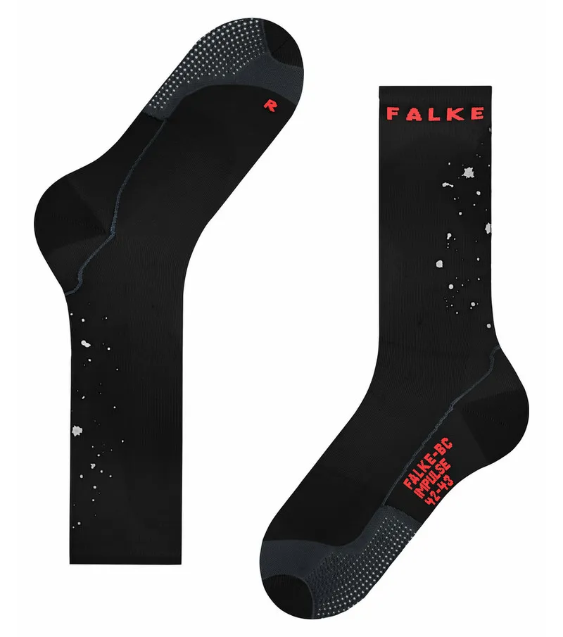 Deux chaussettes BC Impulse noires et réfléchissantes avec motif "Dreckspritzer". Une chaussette couchée, l'autre debout.