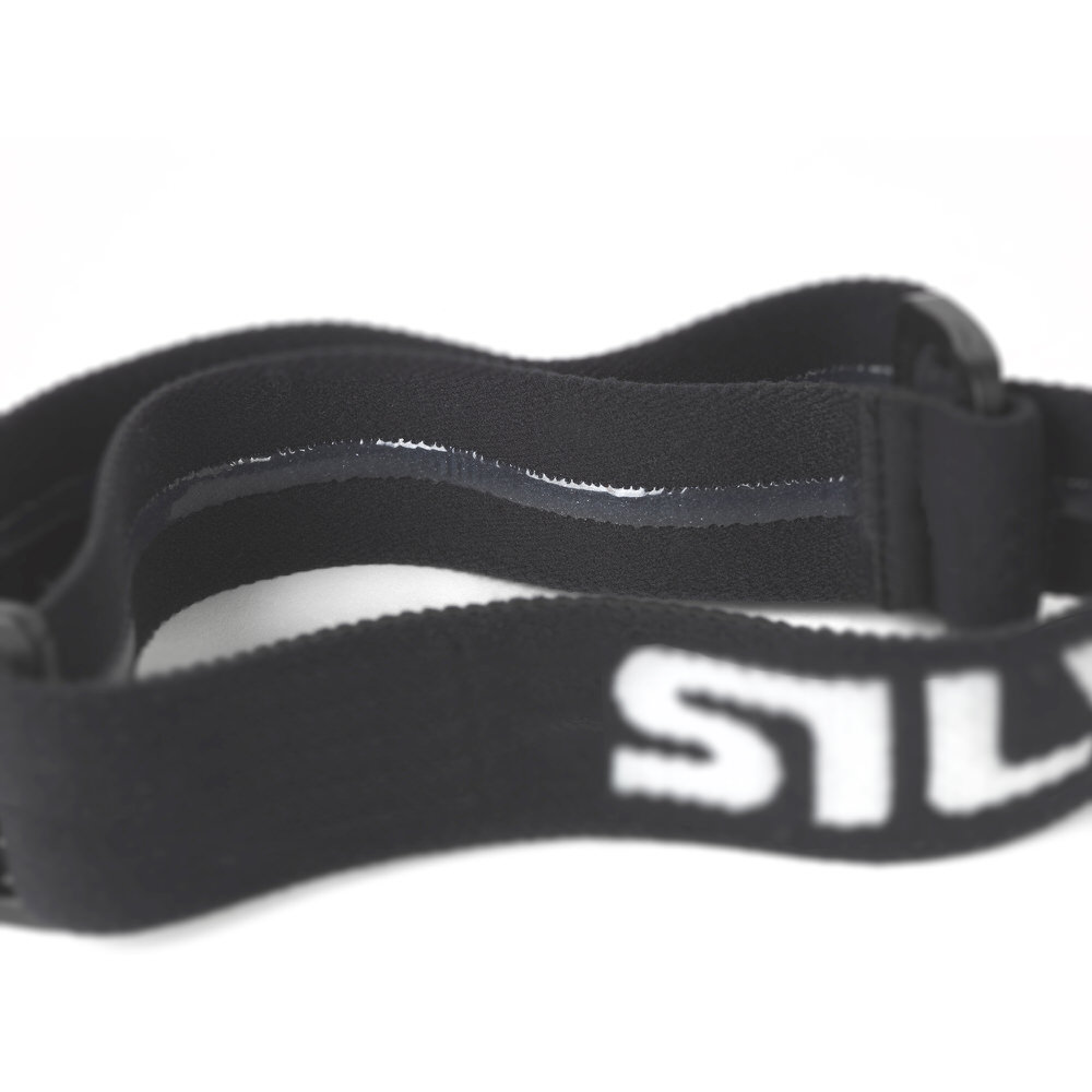 Détail du bandeau noir antidérapant de la lampe frontale Silva Scout 3.