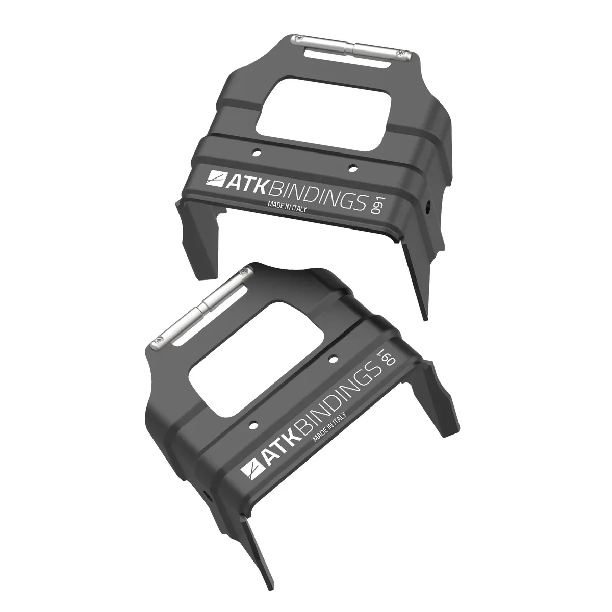 Zwei graue ATK Crampons, Harscheisen für Skitouren, mit Zacken für Eis und Schnee. ATK Bindings Logo auf der Seite.