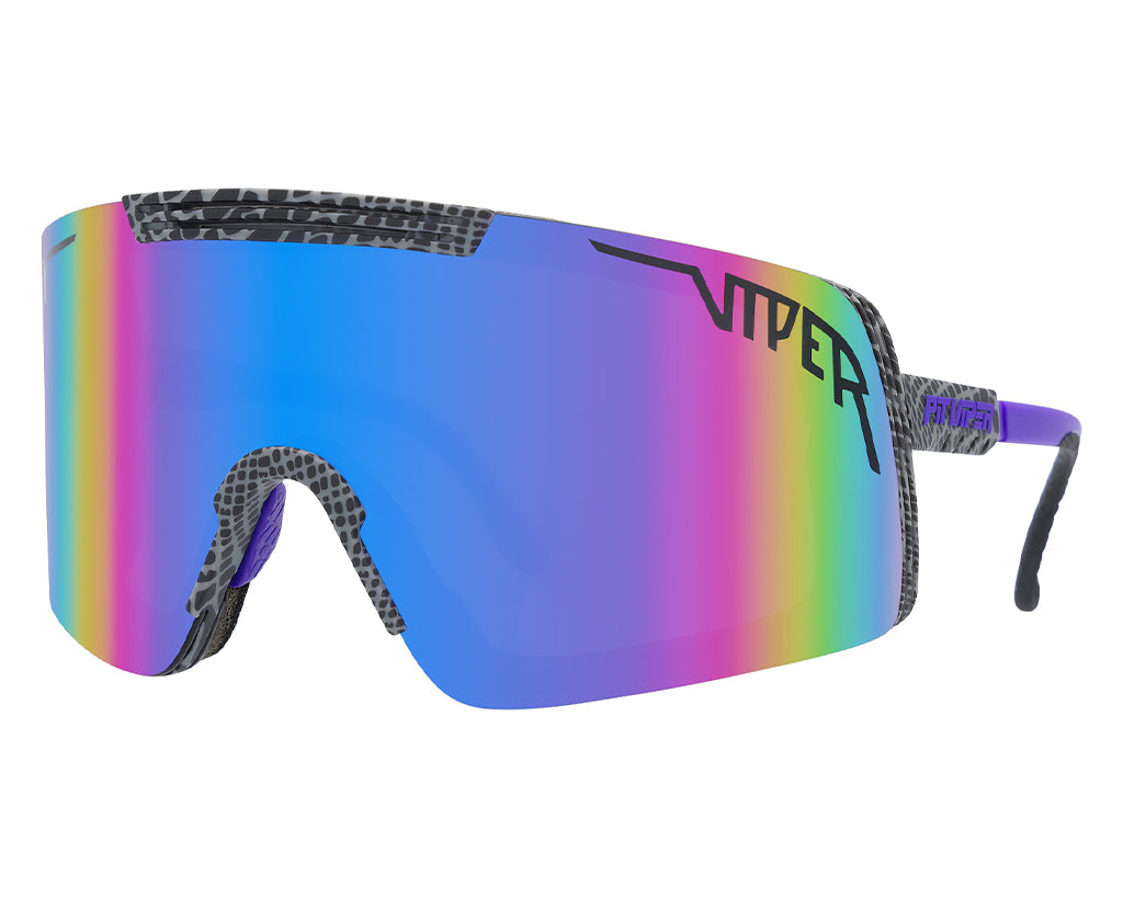 Sonnenbrille "The Mangrove" mit pink-lila Revo-Linse und Rahmen im Schlangenmuster. Bügel sind lila.
