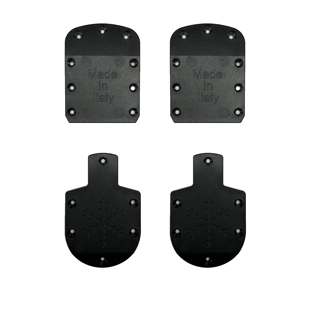 Schwarzes 5mm Lifter Kit für Skischuhe: Zwei Sohlen mit "Made in Italy" und zwei Fersenstücke mit Schneeflockenmuster.