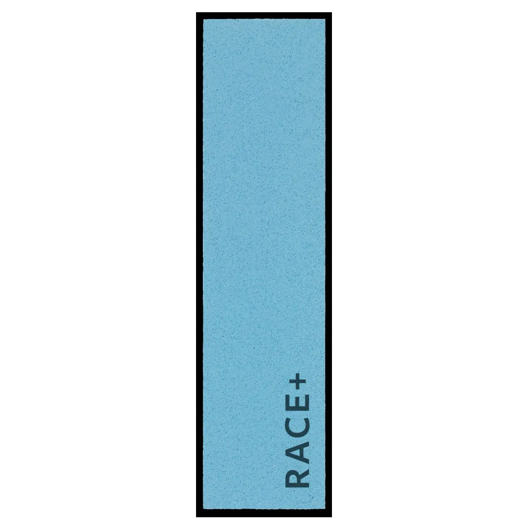 Hellblaue SNOLI Elastikfeile RACE Extra fein mit dunklem Rand und dem Aufdruck "RACE+".
