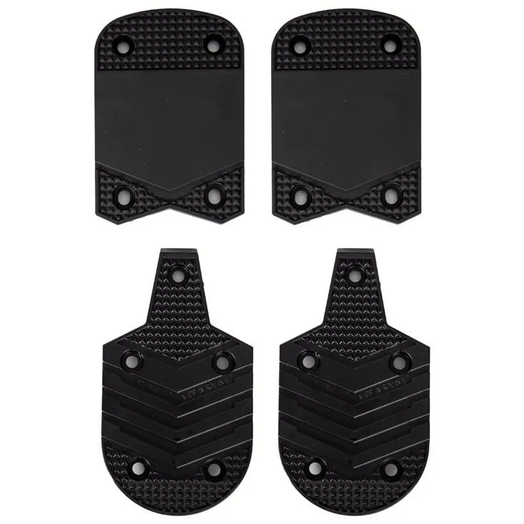 Schwarze Salomon Alpine Pads, Vorder- und Hintersohlen als Set mit Befestigungslöchern, für Skischuhe.