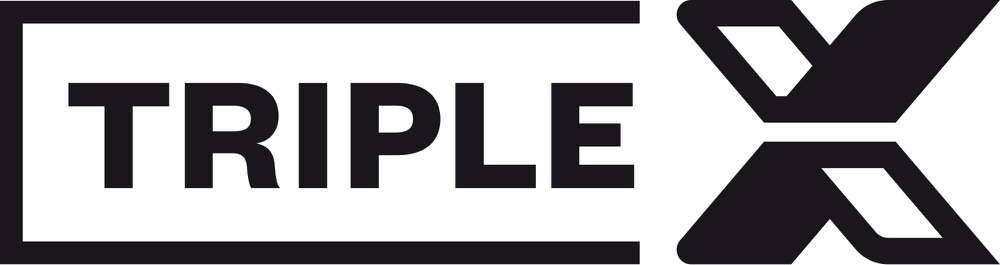 Schwarzes Logo "TRIPLE X" auf weißem Grund, wobei "TRIPLE" in einem schwarzen Rechteck steht.