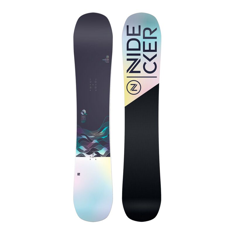 Zwei Nidecker Ora Women Snowboards, eins mit Dekor, eins mit Logo.