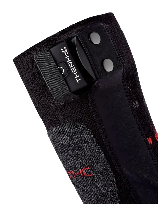 Nahaufnahme einer Therm-ic Powersock Heat Men V2 Heizsocke mit Batteriepack-Halterung.
