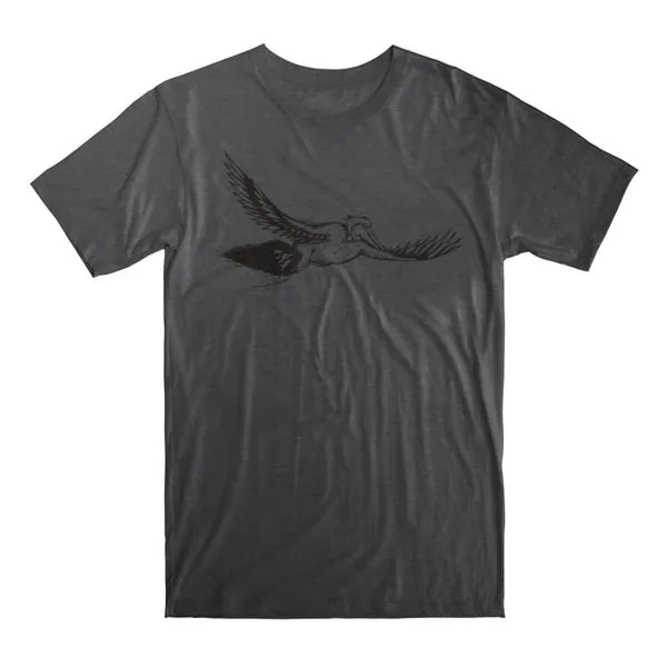 Graues T-Shirt mit einem schwarzen Aufdruck eines fliegenden Pelikans.