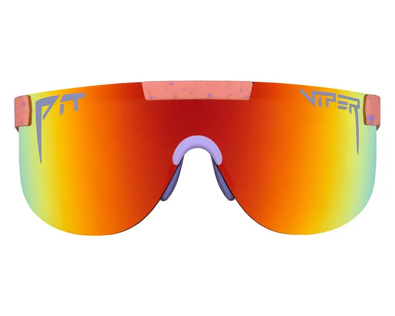 Vista frontale degli occhiali da sole Pit Viper "The Slammin' Elliptical" con lenti specchiate in rosso-giallo-arancio.