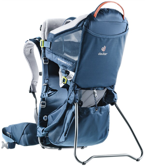 Close-up of the Kid Comfort Active child carrier in Midnight, side view.