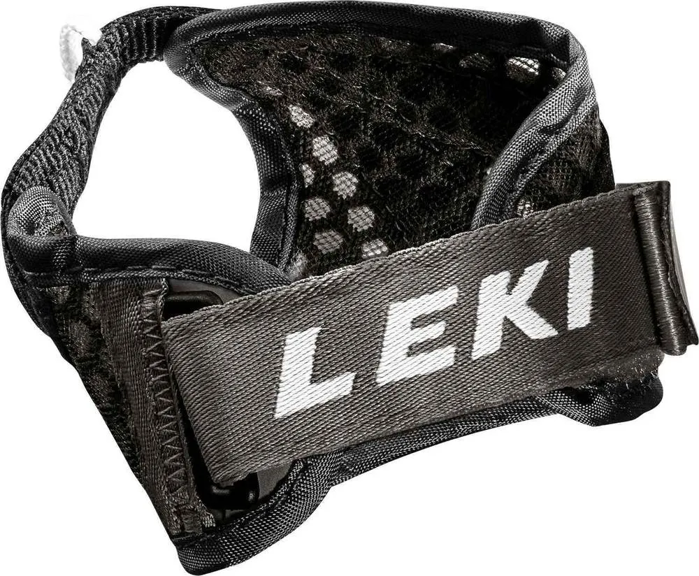 Detailaufnahme Leki Frame Str Mesh Trigger 3D Ersatzschlaufe, Textband mit Logo "LEKI" sichtbar.