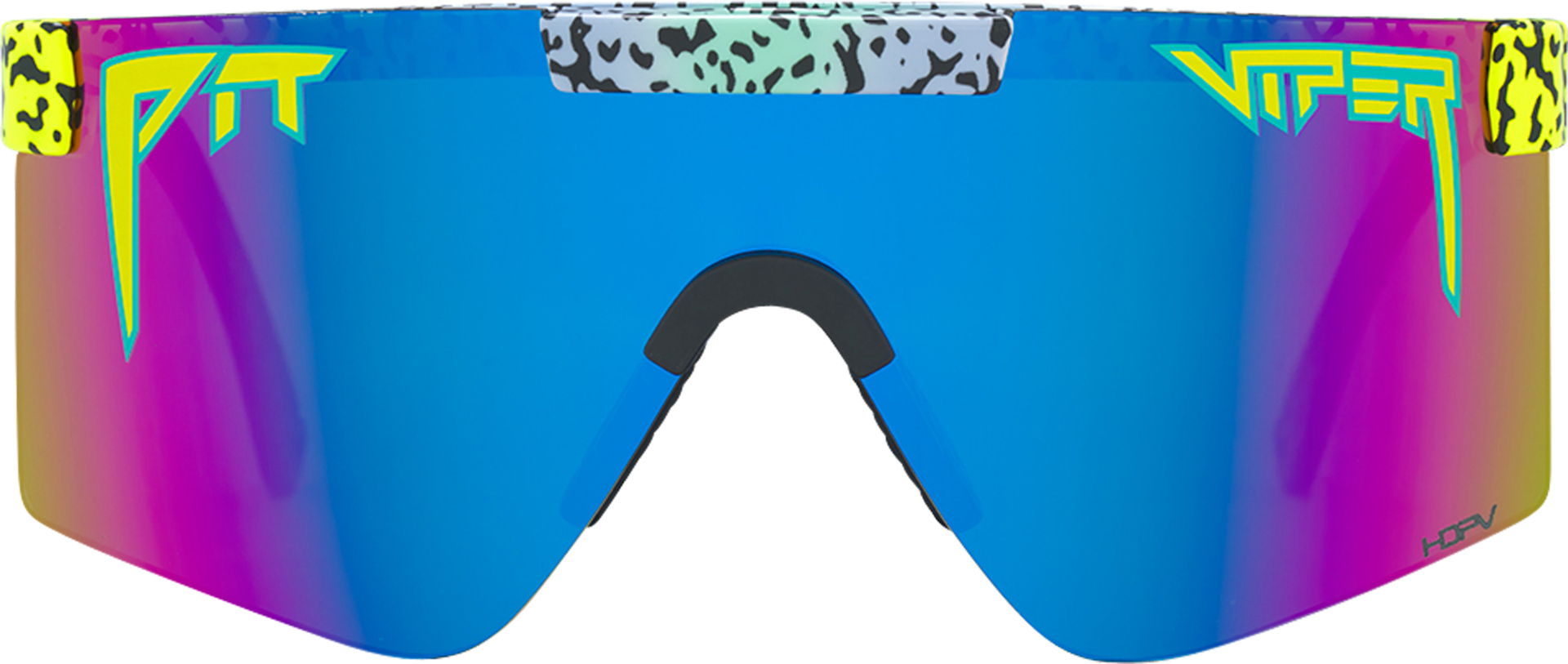 Eine futuristisch anmutende, farbenfrohe Sonnenbrille mit großen, blauen Gläsern, gelben Akzenten und Leopard-Muster Details.