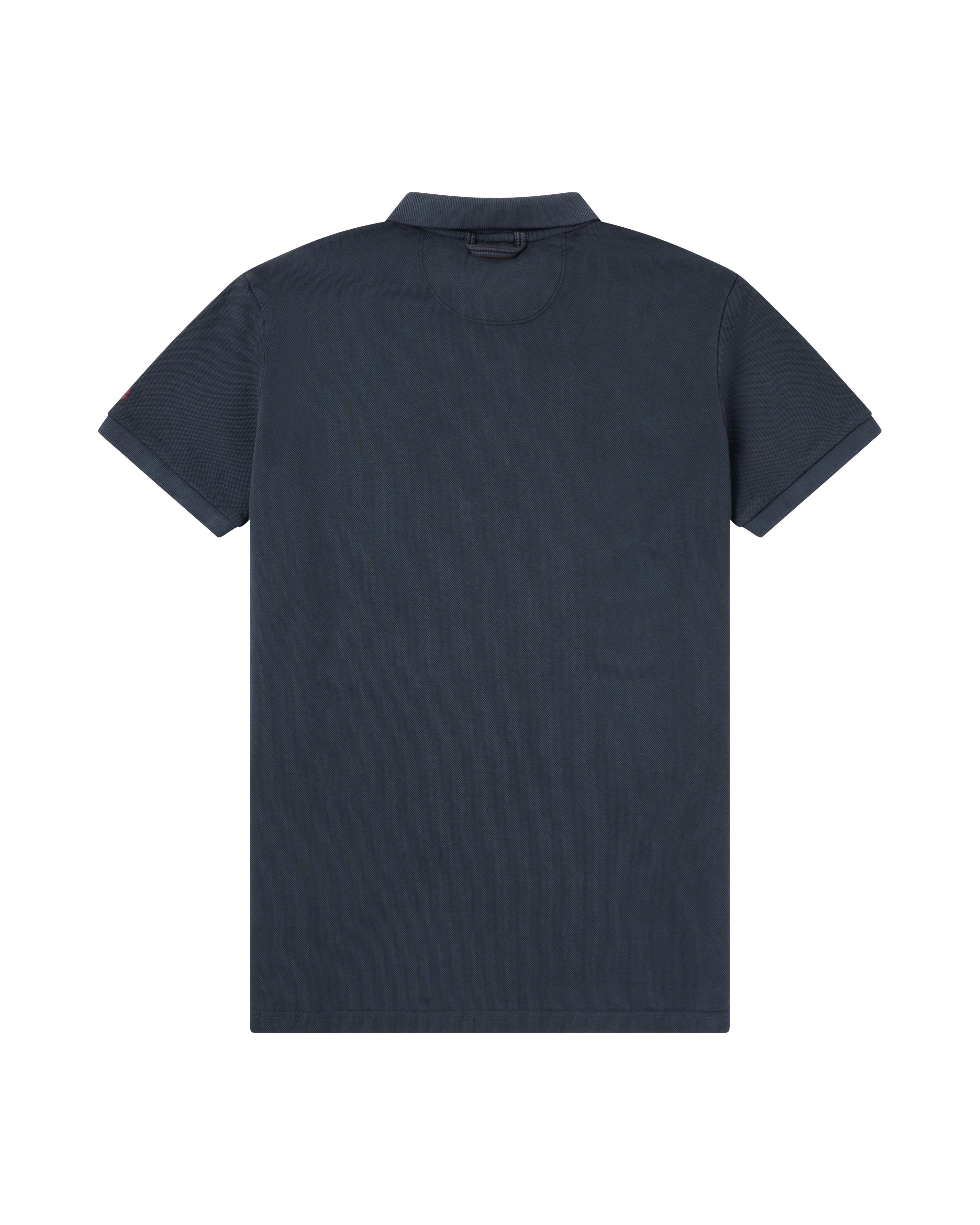 Rückseite eines marineblauen Poloshirts mit kurzen Ärmeln, Kragen und Knopfleiste.