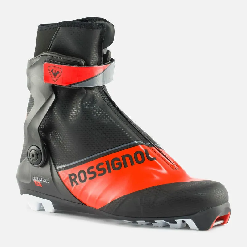 Black Rossignol X-IUM W.C. Skate ski boot with red accentuation and Rossignol lettering on the side.
