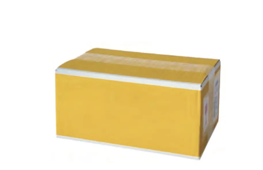 Ein gelber, zugeklebter Karton mit Aufdruck, der das Toko Barwax Performance Universal 2,5 kg Produkt enthält.