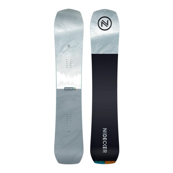 Zwei Nidecker Escape Snowboards, eins mit Winterlandschaft Grafik, das andere dunkel mit Markenlogo.