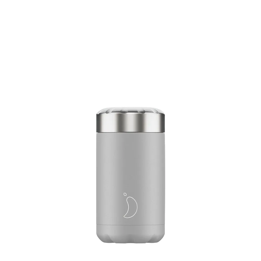 Food Pot gris Chillys, 500ml, avec couvercle argenté. Le logo est représenté en bas du pot.